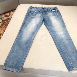 Women’s jeans